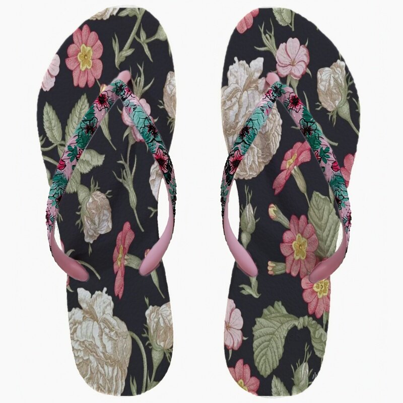 Zapatillas de espiga con parte inferior plana para mujer, chanclas suaves para la playa, moda de verano, 2024