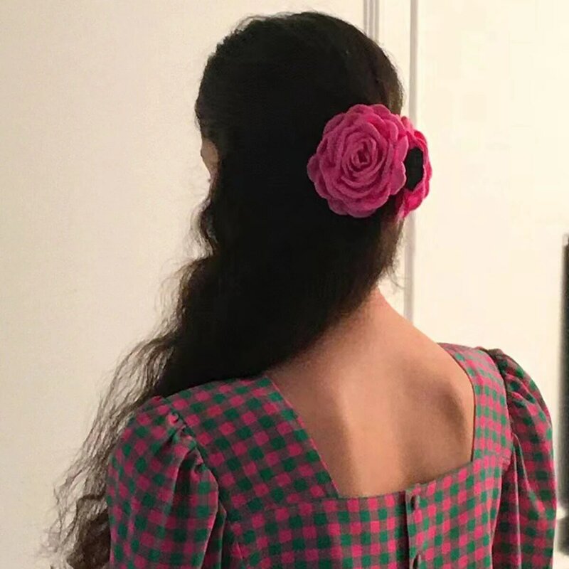 Tecido rosa flor cabelo garra para mulheres e meninas, clipes de plástico, presinha, headwear, acessórios para cabelo, 1pc