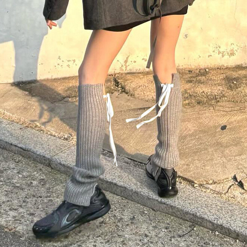 Cuteandpsycho-Calentadores de piernas con cordones para mujer, ropa de calle, calentadores de piernas delgados, estética informal, calcetines sueltos JK de invierno