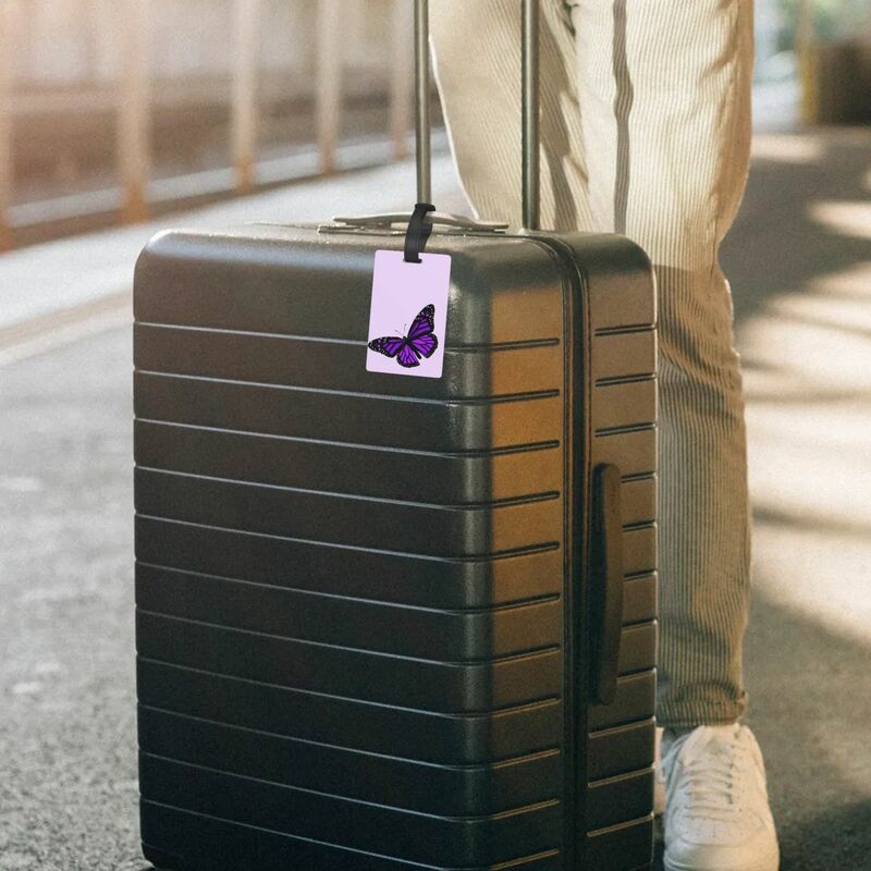 Etiquetas de equipaje de mariposa púrpura, accesorios de maleta, etiqueta de equipaje de viaje de PVC, etiqueta de embarque portátil, soporte de etiqueta, identificación, nombre, dirección