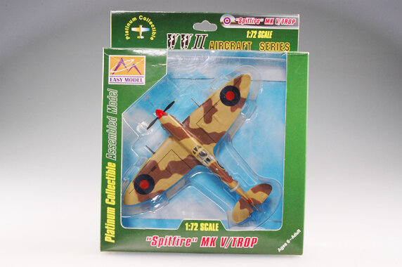 Easymodel 37216 1/72 Spitfire Fighter RAF 417 Squadron 1942 Assemblé Collèges militaires finis Collection de modèles en plastique ou cadeau