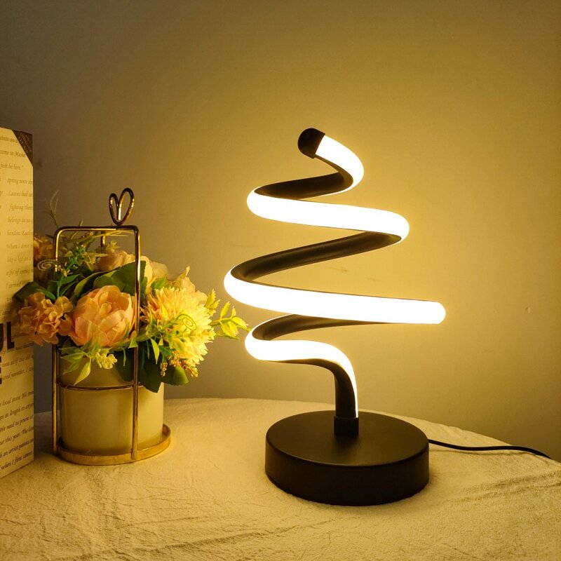 Lámpara de escritorio creativa de modelado de árbol de Navidad, luz USB de tres tonos, decoración, 1PC