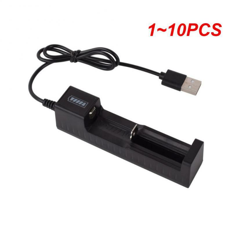 Carregador de bateria universal Smart USB, Baterias de lítio Carregamento Adaptador com luz indicadora, 18650, 1 a 10pcs