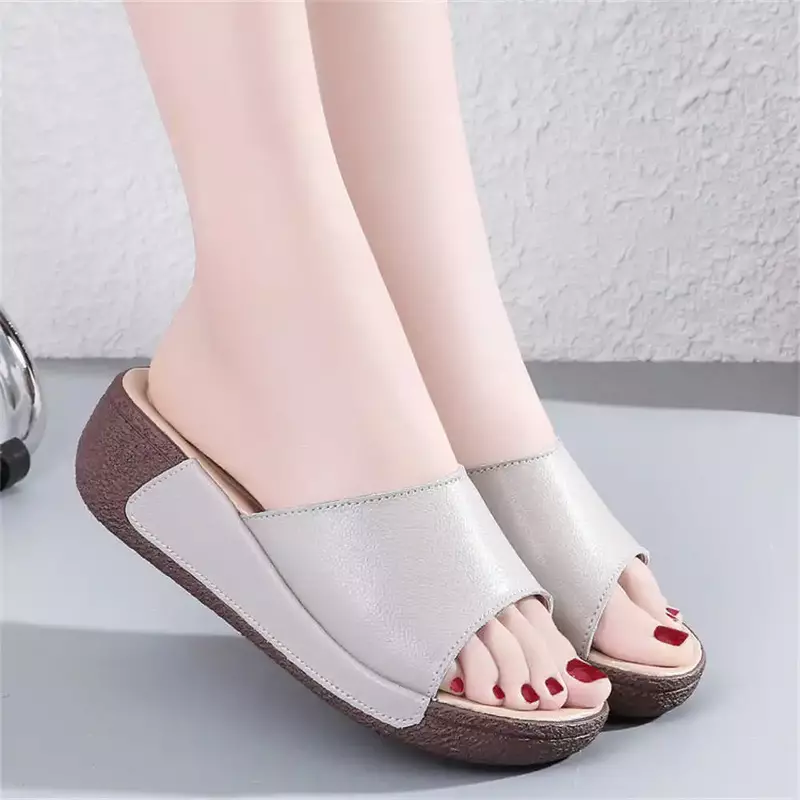 Size 35 Toilet Women Mule Slippers Women's Green Boot Shoes Sandals For Women's Summer Sneakers Sports High-end Due To