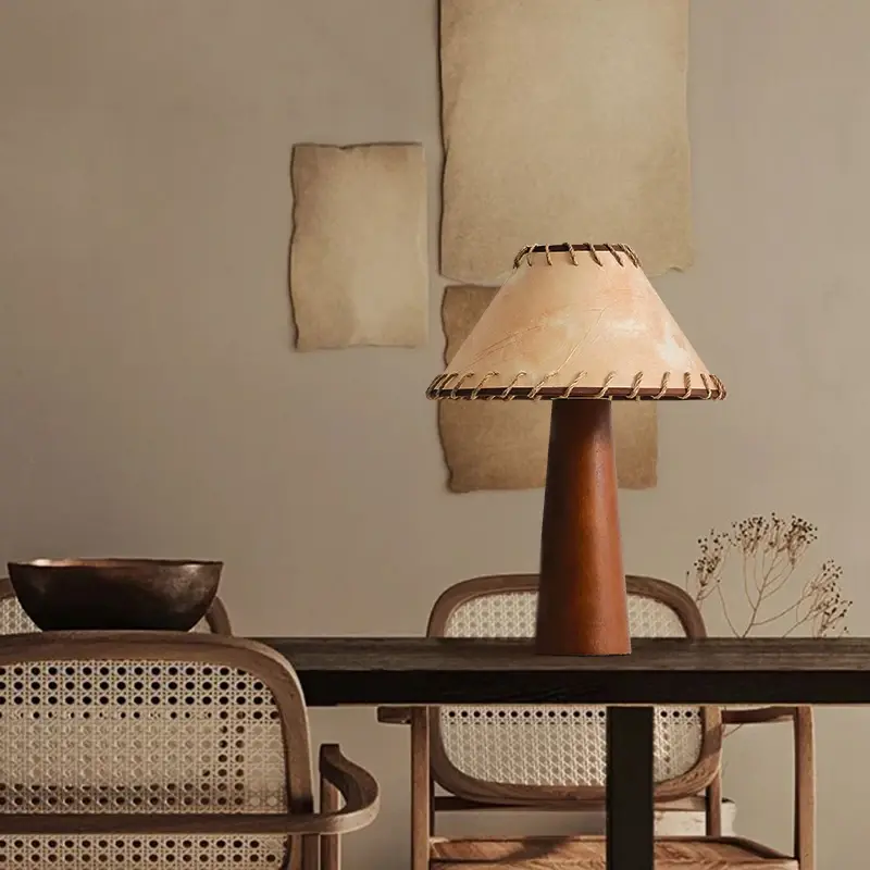 Minimalistyczny styl Drewniana lampa stołowa Sypialnia Nocny papier ręcznie robiony z kloszem z liny konopnej Inns Hotel Dekoracja Lampka stołowa