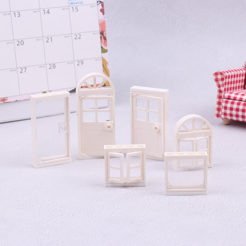 Plastic Doors and Windows  House Modeling Toy Decoration DIY Window 1/12 Dollhouse Miniature Accessories