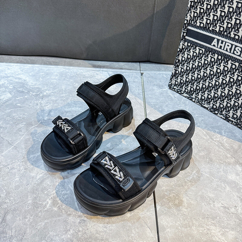 Sandali Casual estivi sandali con plateau femminili sandali firmati piatti di moda sandali piatti spessi scarpe da spiaggia per il turismo taglia 35-40