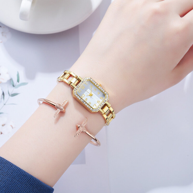 Relógio das Mulheres de luxo 2023 Novo Simples Quadrado Completo Diamante Digital Quartz Watche Pulseira De Aço Inoxidável De Ouro Relógio de Vestido Das Mulheres