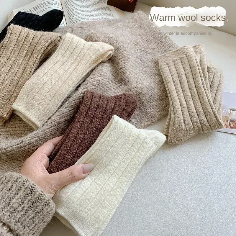 Calcetines gruesos de lana de Cachemira para mujer, medias cálidas de Color sólido, moda japonesa Harajuku, Invierno