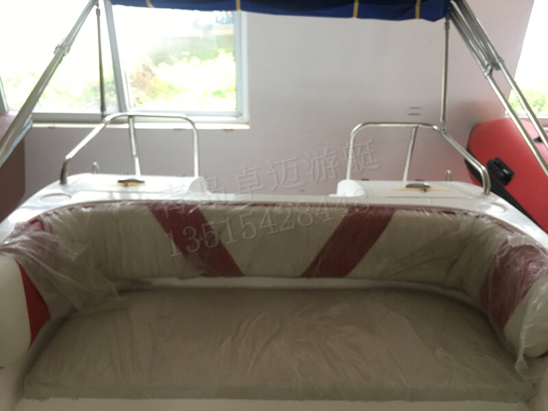 Glasvezel Versterkte Plastic Sportboot Recreatieve Speedboot Officieel Gelanceerd