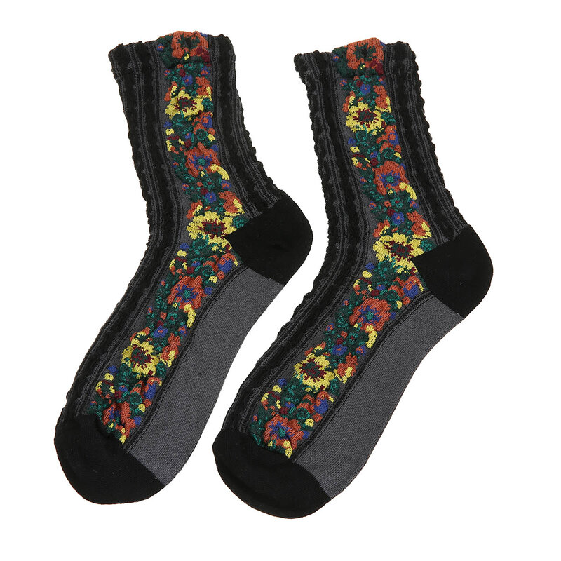 5 Pairs Frauen Spitze Bestickt Vintage Winter Floral Nette Baumwolle Socken Weibliche Retro Baumwolle Thermische Strümpfe Socke Unterwäsche