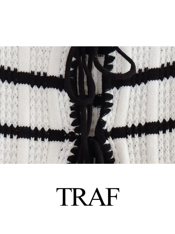 TRAF 여성 패션 투피스 세트, 블랙 앤 화이트 스트라이프, V넥 레이스업 상의 + 니트, 하이웨이스트 와이드 레그 팬츠, 여성 정장, 여름