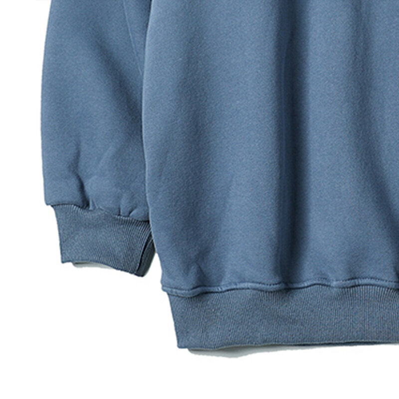 Bluzy Harajuku męskie 2023 jesienne koreańskie polar O jednolitym kolorze swetry oversize Casual O dekolt Basic Tops hiphopowy sweter