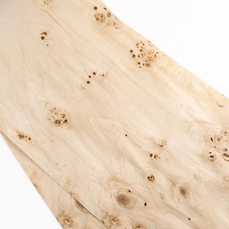 Hoja de chapa de madera teñida de álamo Natural con nodulos y madera maciza, L: 2-2,5 metros/pieza, ancho: 40cm T: 0,4-0,5mm