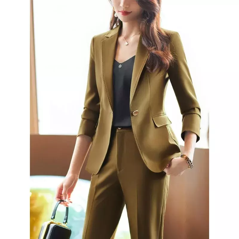 Костюм брючный женский деловой из 2 предметов, пиджак и брюки, бежевый/хаки/черный