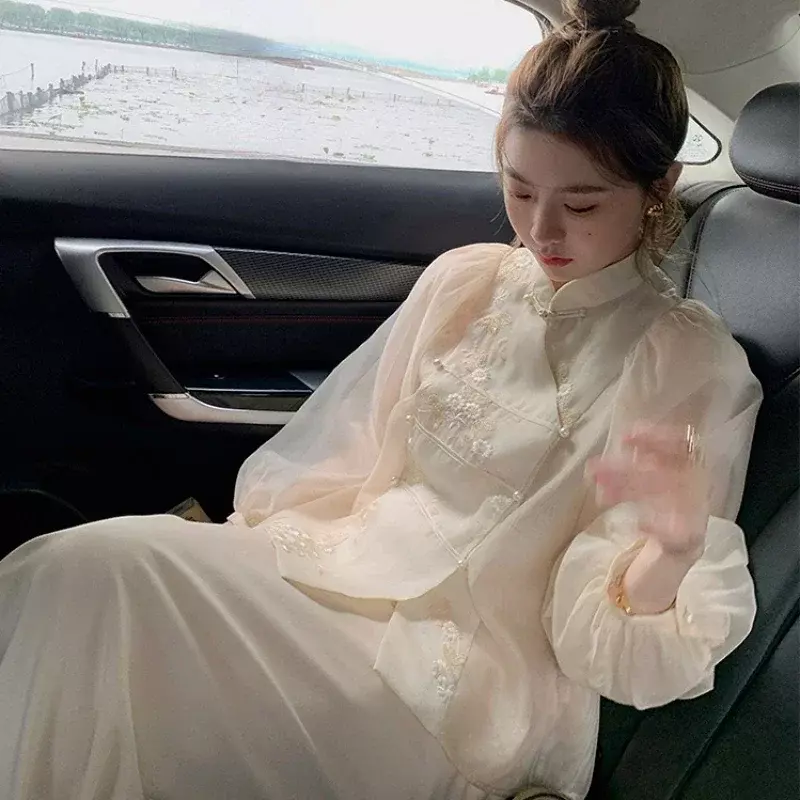 2024 nuove signore stile cinese Casual ricamo Chic elegante signore delicata protezione solare Top gonna Set Retro Fashion Design