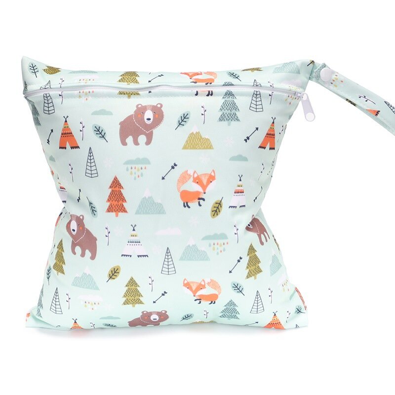Impermeável Digital Print Fralda Bag, saco molhado, pode lavar urina bolsa, adorável animal padrão, único zíper fralda saco, 28x30cm, novo