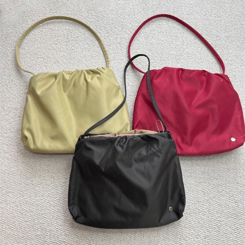 High-End-Nische Nylon Plissee Handgelenk Wolken tasche große Kapazität Handtasche Single Shoulder Achsel Tasche Clutch Tasche für Frauen