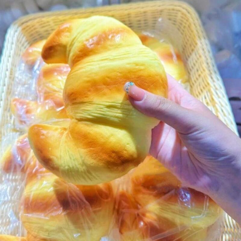 Bread Creative Simulation Bread Croissant Slow Rising Squeeze Stress Relief Toys Spoof Tease People Desktop Decoration