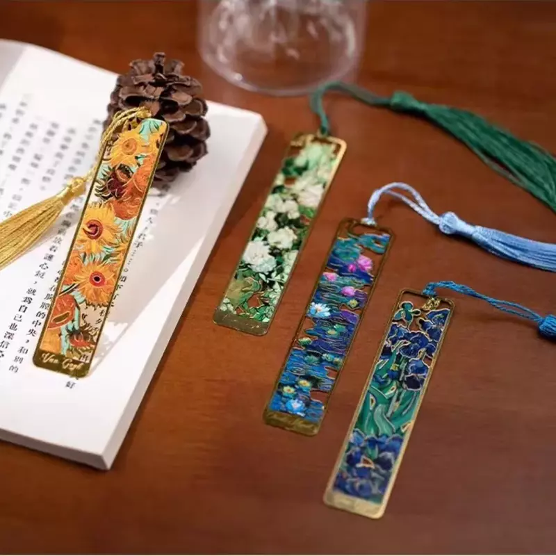Hollow Flower Metal Bookmark Exquisite Sunflower Lotus Rose Shape Book Marks Student Reading Stationery School Supplies Gifts
