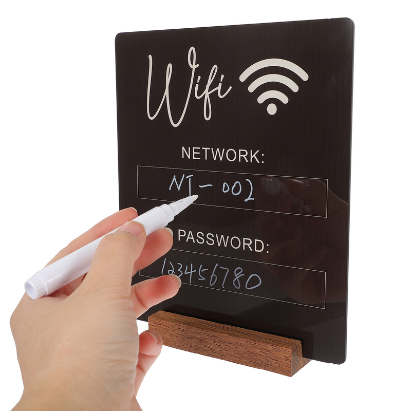 Wi-Fi-пароль для аккаунта гостей и акрилового стола для гостиничного стола