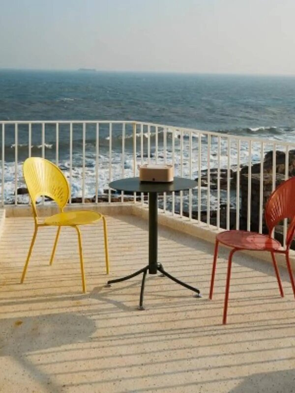 Mesa y silla de aleación de aluminio y magnesio para patio exterior, combinación de pasillo, ocio al aire libre, luz de lujo simple