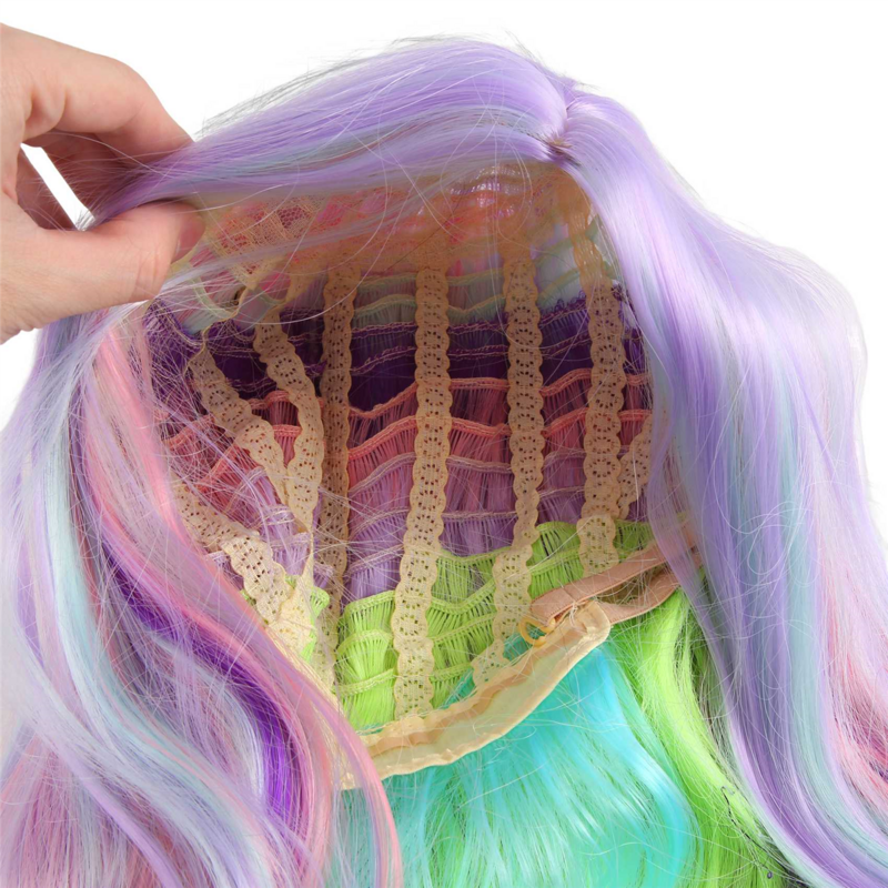 Podkreśl farbowane kręcone włosy średniej długości peruka syntetyczna falista tęczowa peruka na imprezę muzyczną Cosplay weselny