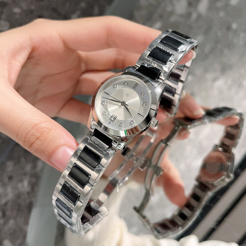 New elegant ladies' watch date Shi Ying movement watch white needle movement clock fine rigid bracelet Roman dial watch.