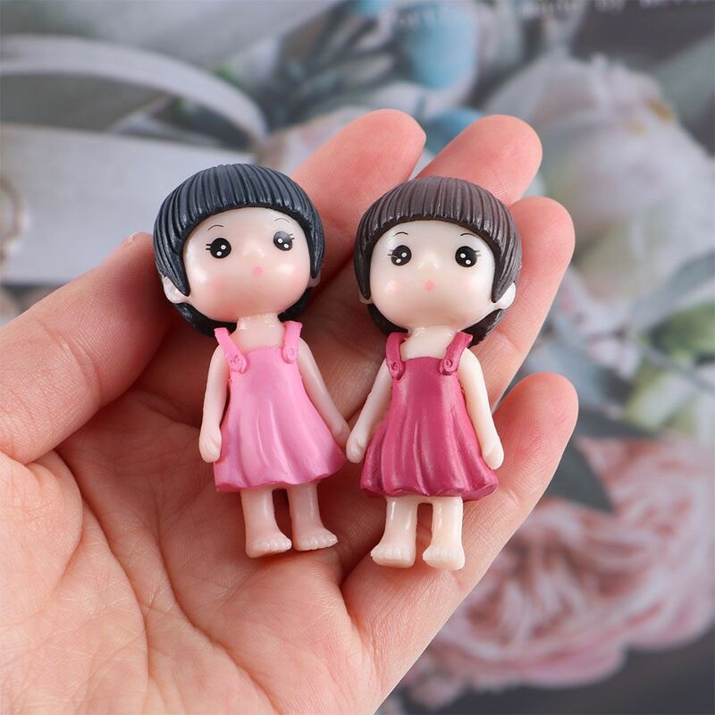 Artesanato da boneca Little Lovers Miniature, estatueta de casais, Dollhouse, mini bonsai, enfeite bonito menino e menina, presente de Natal, 1 par
