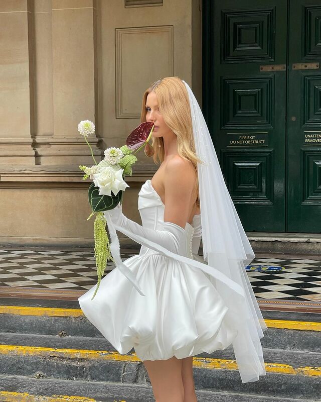 Mini robe de mariée drapée sans bretelles A-Line, robe de mariée formelle, robe de mariée de luxe, adaptée aux patients