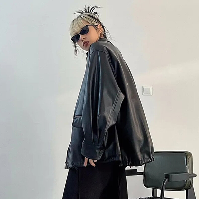 Streetwear mantel kulit imitasi Pu hitam wanita, jaket Gotik ukuran besar Y2K saku longgar pakaian luar lembut kasual wanita keren