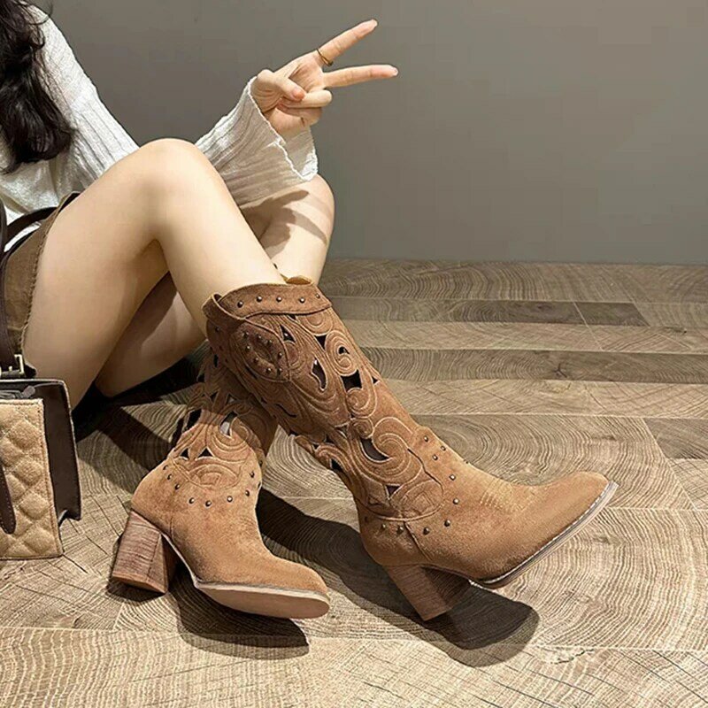 جوفاء مطرزة Vintage الأحذية الغربية النساء 2023 الخريف مكتنزة الكعوب الركبة عالية كاوبوي أحذية امرأة بولي Leather الجلود فارس الجوارب