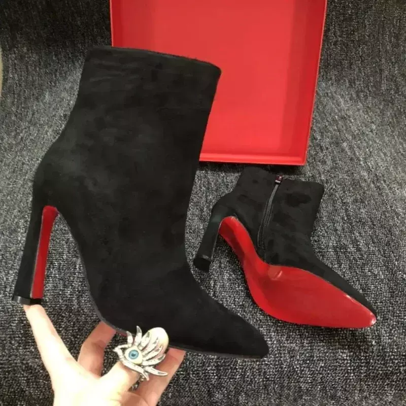 Sepatu bot pendek mewah kualitas tinggi Fashion seksi kristal sol merah sepatu bot untuk wanita sepatu ujung runcing Pesta Modern musim gugur sepatu bot 10cm