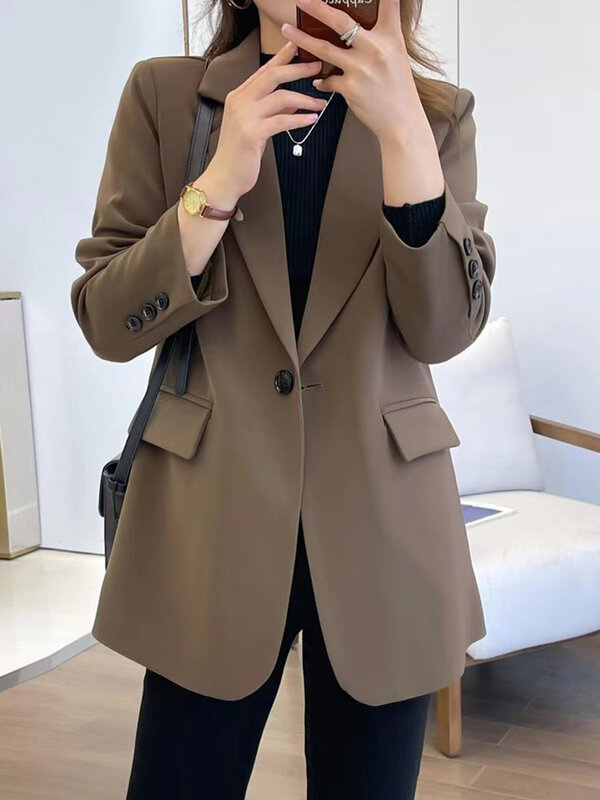 Top de traje coreano de alta gama para mujer, chaqueta holgada informal versátil con abertura, color caqui, de alta calidad, a la moda, primavera 2024