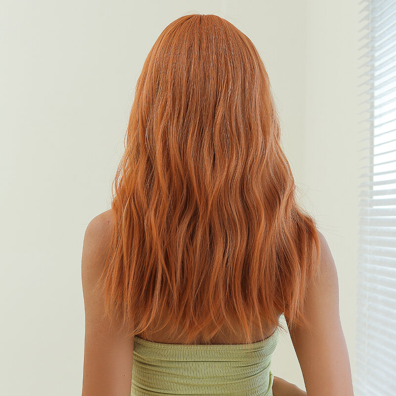 Vermelho gengibre amarelo perucas sintéticas com franja de comprimento médio marrom cobre encaracolado onda peruca para as mulheres cosplay natural resistente ao calor do cabelo