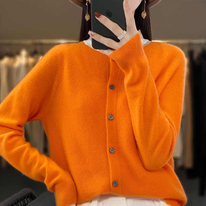 100% reine Wolle O-Ausschnitt Strickjacke Frauen tragen lose Herbst und Winter neue einfache vielseitige Langarm Pullover Mantel.