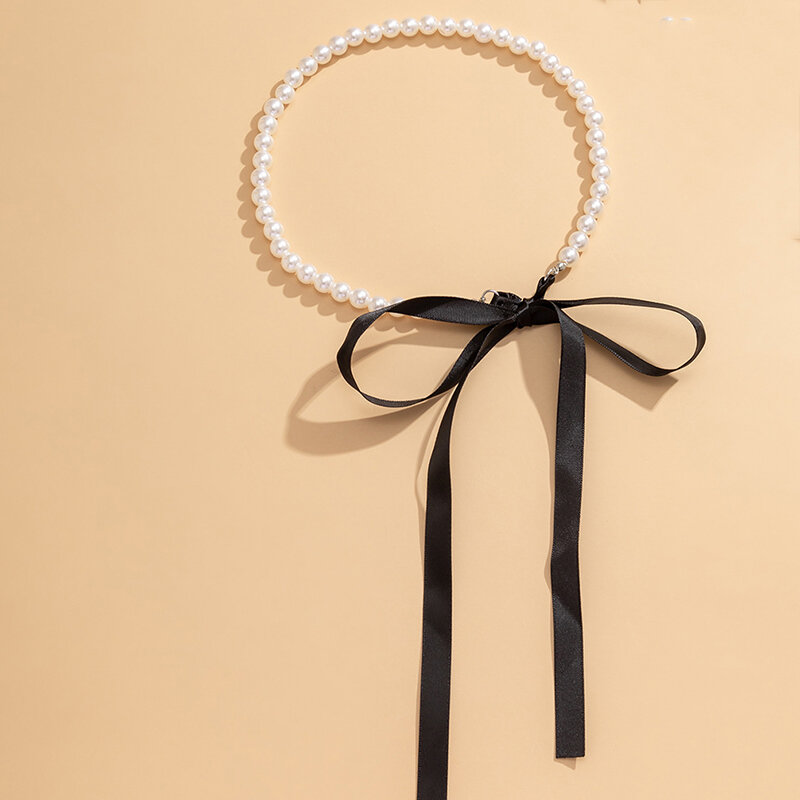 Ожерелье-чокер женское длинное с черной лентой и искусственным жемчугом