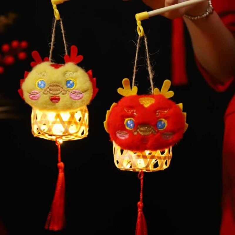 โคมไฟไม้ไผ่มือถือสำหรับปีใหม่เทศกาลฤดูใบไม้ผลิแบบทำด้วยมือโคมไฟแบบถือเทศกาลไม้ไผ่สไตล์จีน