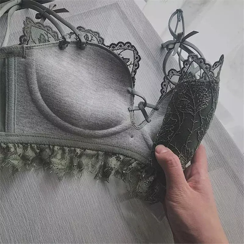 Seamless Push Up Bras for Women Gathers Vintage Print Wireless Sexy Lingerie Lace Embroidery Bralette Brassiere Underwear
