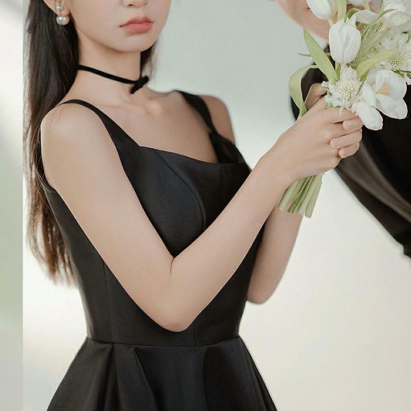 2024 Simple A-line Wedding Dresses Sexy Spaghetti Straps Prom Dress Mew Black Comfortable Satin Evening Dress Custom Size