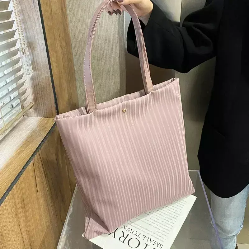 KP08 حقائب يد مخططة من الجلد الصناعي للنساء ، حقيبة حمل بسعة كبيرة ، حقيبة تسوق بلون واحد ، بطانة سروال قصير