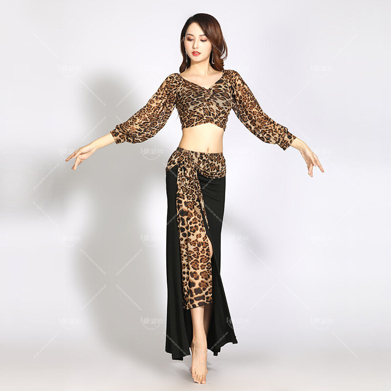 Set di abiti lunghi Costume Sexy pratica vestiti di moda vestito da spettacolo Costume da ballo di scena per la danza orientale