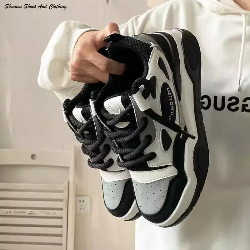 Men’s Student Black Platform Bread flat shoes For Women Couples All-match Casual Sneakers Fashion Loose Shoe Adult  basket femme