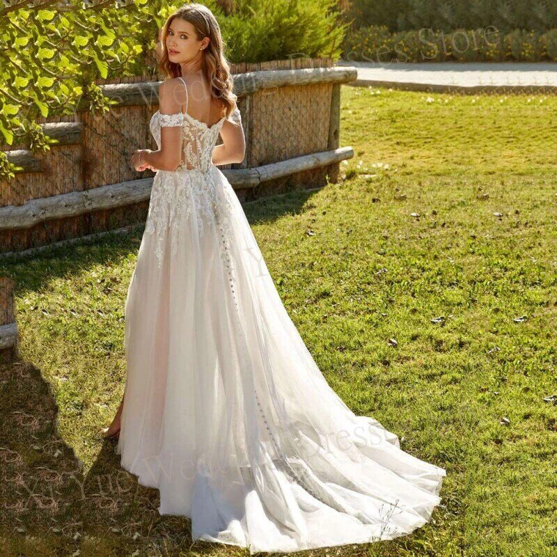 2024 Elegant Sweetheart A Line Women's Wedding Dresses Lace Appliques Button Bride Gowns Off The Shoulder Tulle Side Split 웨딩드레스