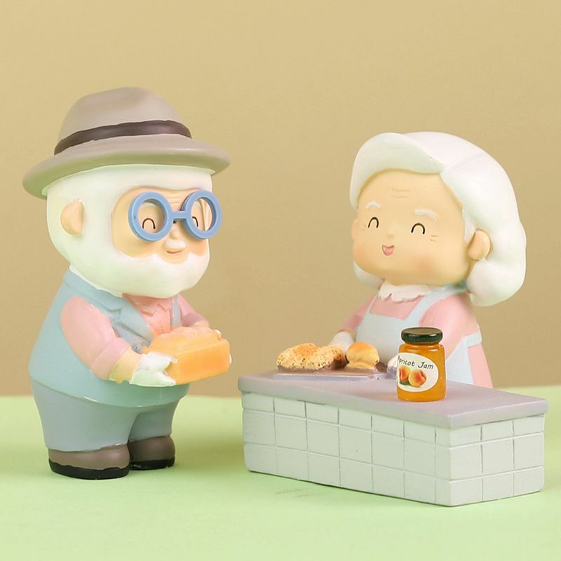 Mini Grandma Grandpa Figures Sweety Lovers Couple Old People Car Cake Desktop Ornament Figurines Miniature Home Decor Decoration