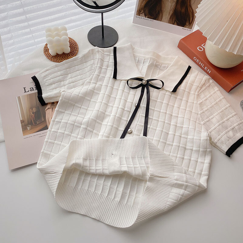 Desain gesper busur dan mutiara dengan Sweater rajut Retro untuk wanita awal musim gugur 2024 gaya Korea pola cek atasan pendek