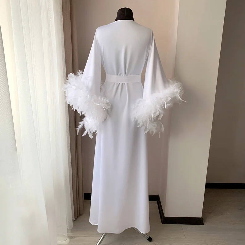 White Boudoir Wedding Floor Length Maxi Dressing Gown Robes Feather Long Robe Stain Silk Lingerie Bride to Be Hen Party Dress