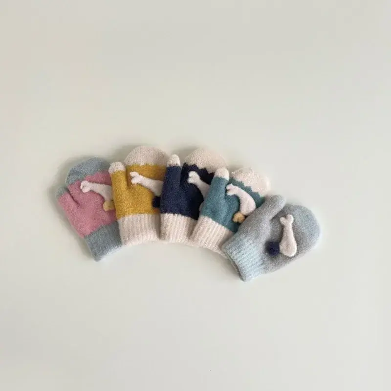 Sarung tangan bayi Kawaii indah kartun hewan paus sarung tangan untuk balita anak laki-laki perempuan musim gugur musim dingin tebal mewah sarung tangan anak-anak barang penghangat