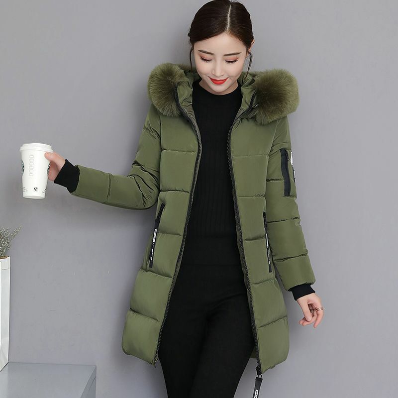 Damska jesienno-zimowa moda nowe płaszcze koreańska wersja ubrania bawełniana kurtka z futrzanym kołnierzem płaszcz wyszczuplający damski popy i bluzki