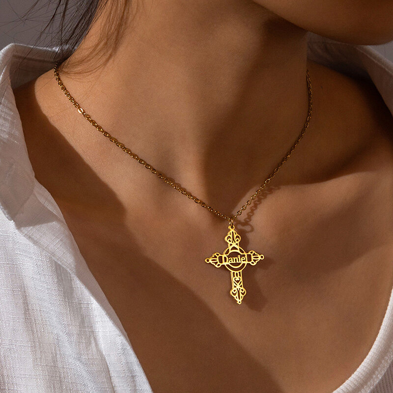 Nextvance-Colgante de Cruz con nombre personalizado para mujer y niña, collar religioso de Jesús de acero inoxidable, Gargantilla, joyería, accesorios de regalo
